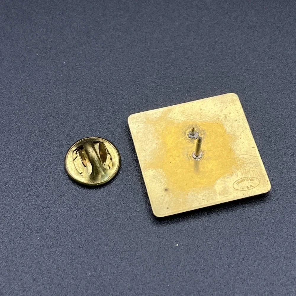 McDonald's New Products 1992 And Beyond‎ Employee Lapel Hat Pin